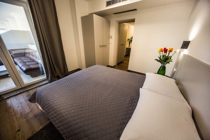 Hotel Plaza Pag