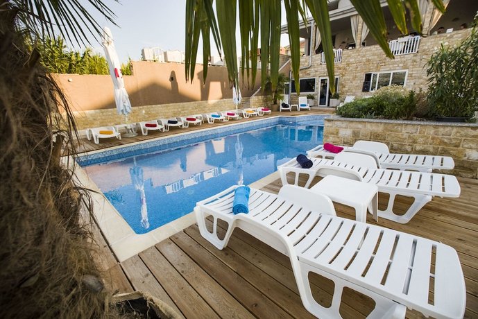 Hotel Plaza Pag