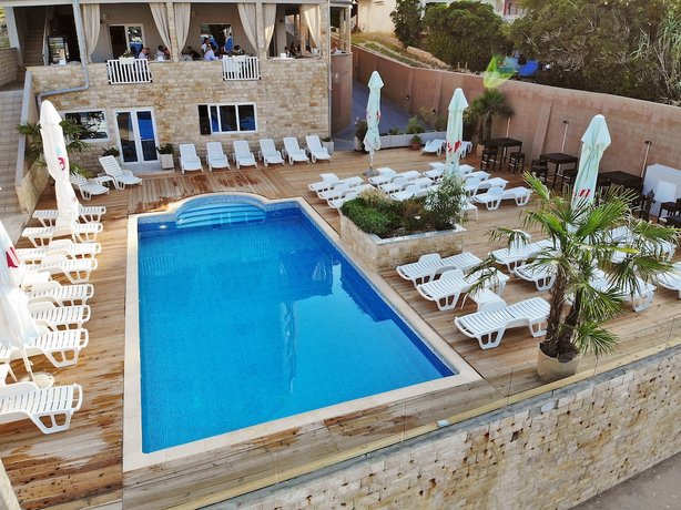 Hotel Plaza Pag