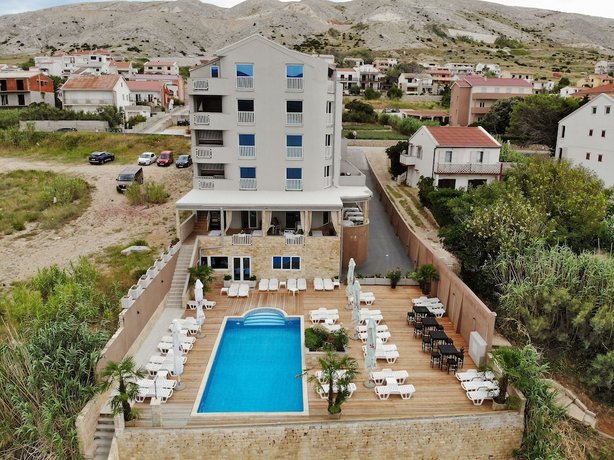 Hotel Plaza Pag