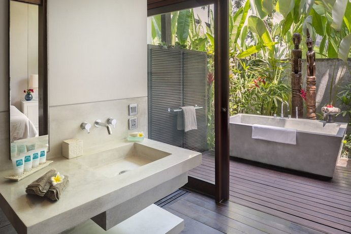 Villa Kouru by Exotiq Villa Holidays
