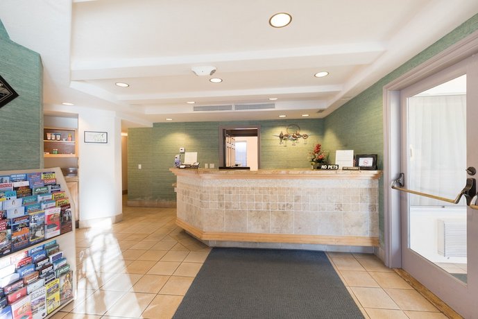 Sandpiper Lodge - Santa Barbara