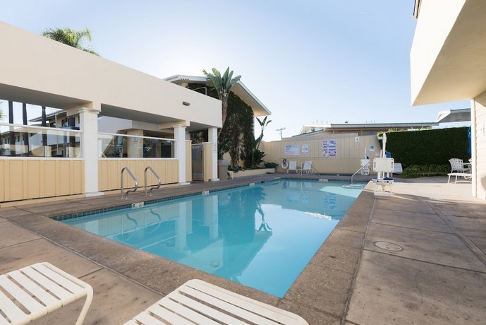 Sandpiper Lodge - Santa Barbara