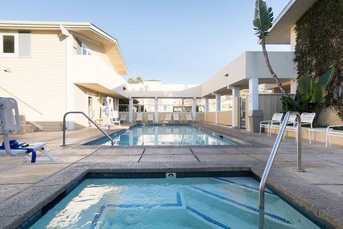 Sandpiper Lodge - Santa Barbara