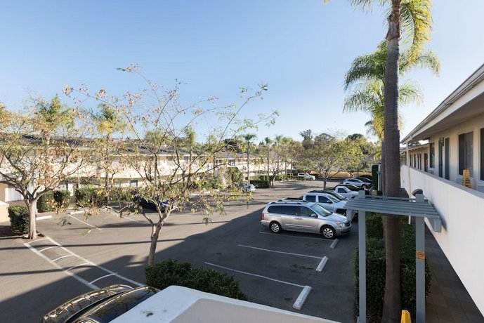 Sandpiper Lodge - Santa Barbara