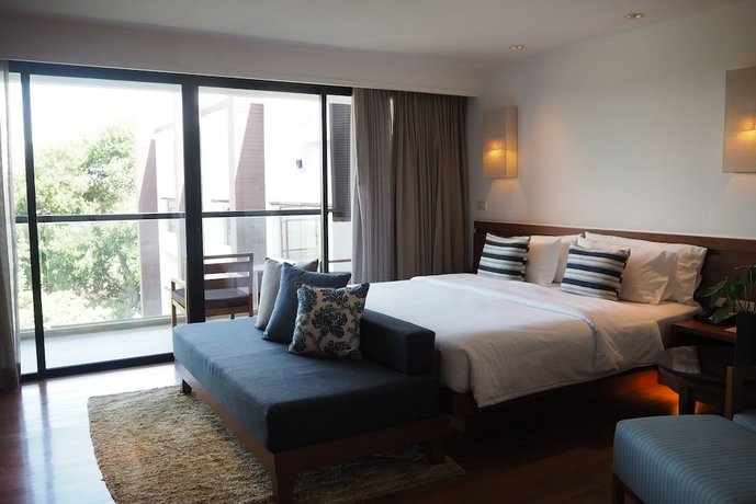 Woodlands Suites Serviced Residences