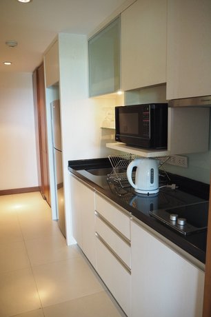 Woodlands Suites Serviced Residences