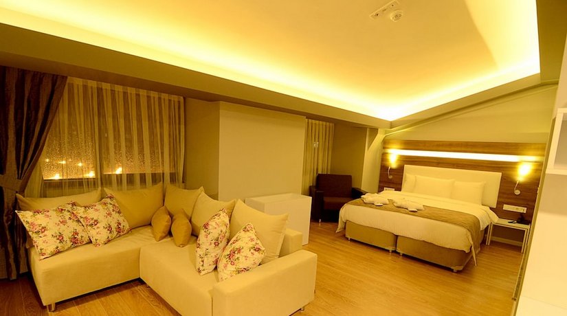 SennaCity Hotel