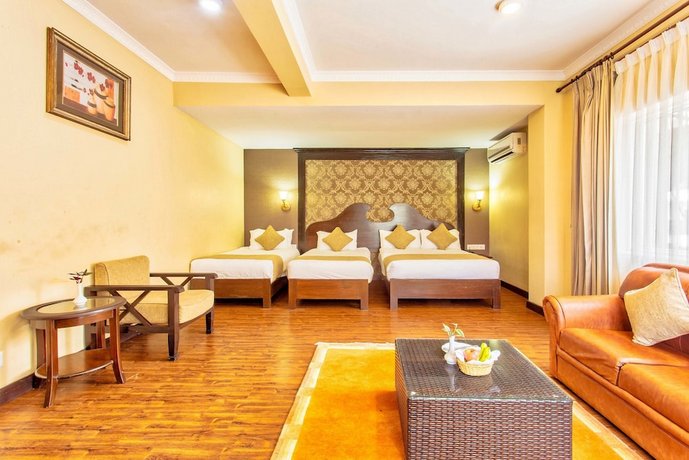 Da Yatra Courtyard Hotel 