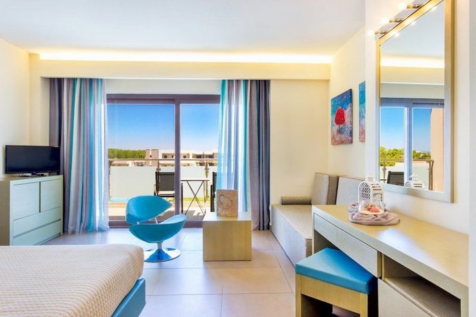 ALEA Hotel & Suites