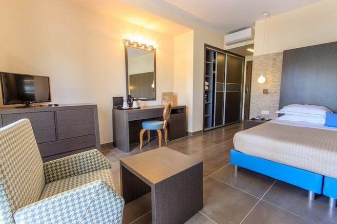 ALEA Hotel & Suites