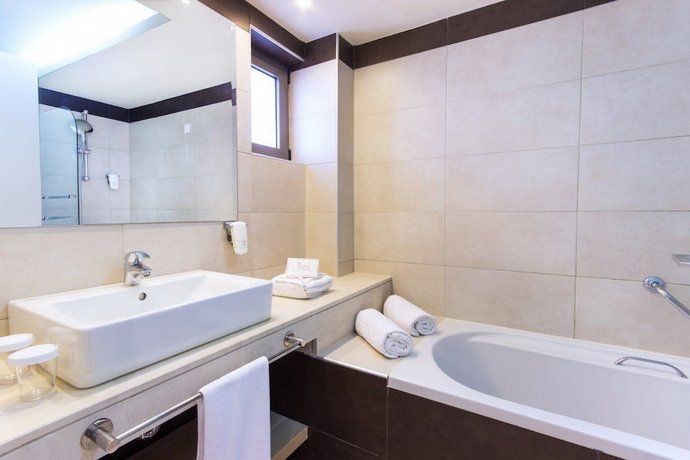 ALEA Hotel & Suites