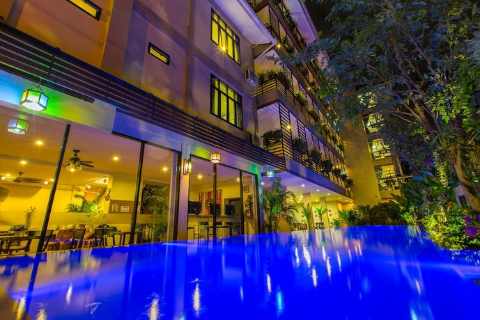 Karou Lotus Chang Moi Boutique Hotel