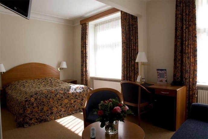 City Hotel Nebo