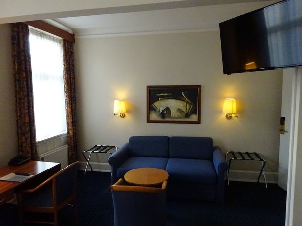 City Hotel Nebo