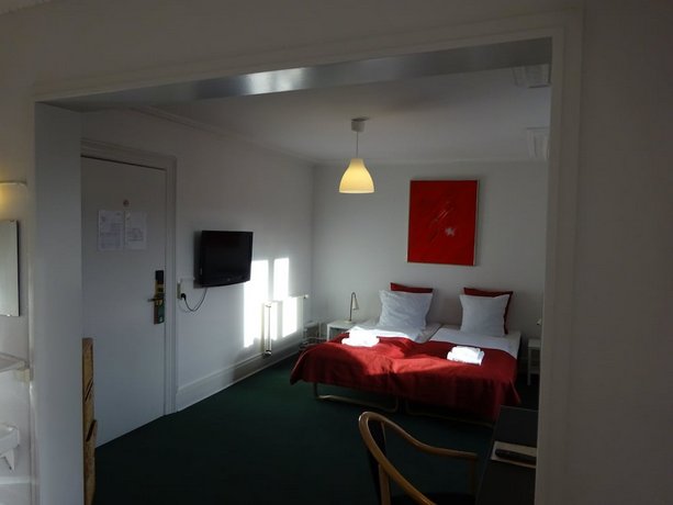 City Hotel Nebo