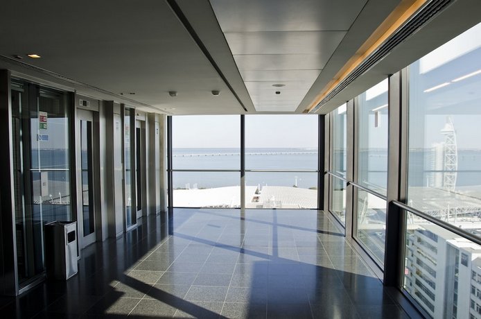VIP Executive Arts Hotel