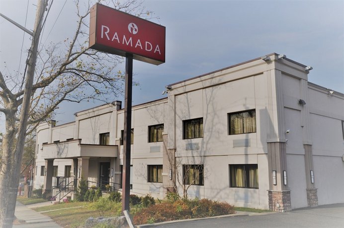 Ramada by Wyndham Staten Island Hotel Staten Island United States thumbnail