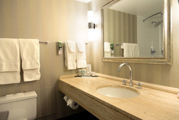 The Sutton Place Hotel Edmonton