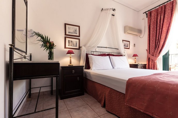 Dionysos Hotel Argo-Saronic Islands