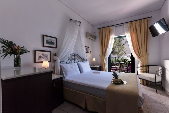 Dionysos Hotel Argo-Saronic Islands
