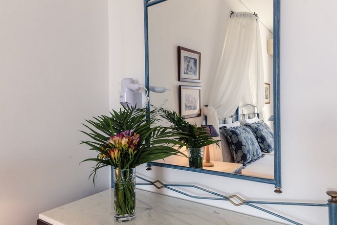 Dionysos Hotel Argo-Saronic Islands