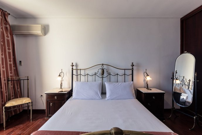 Dionysos Hotel Argo-Saronic Islands