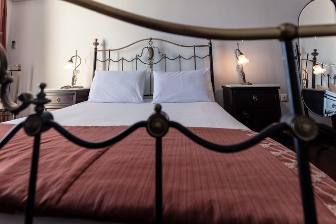 Dionysos Hotel Argo-Saronic Islands