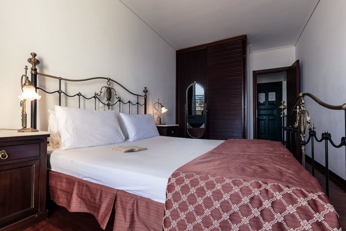 Dionysos Hotel Argo-Saronic Islands