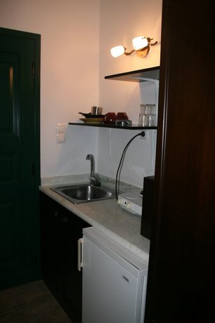 Dionysos Hotel Argo-Saronic Islands