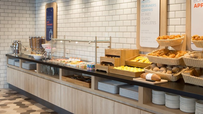 Holiday Inn Express Geneva Airport