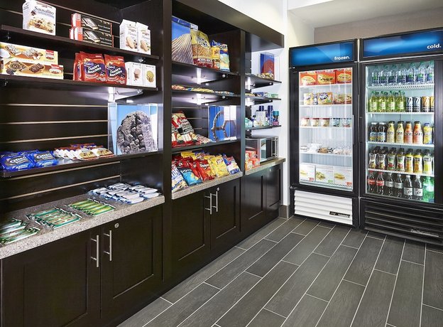 Hampton Inn by Hilton Calgary Airport North