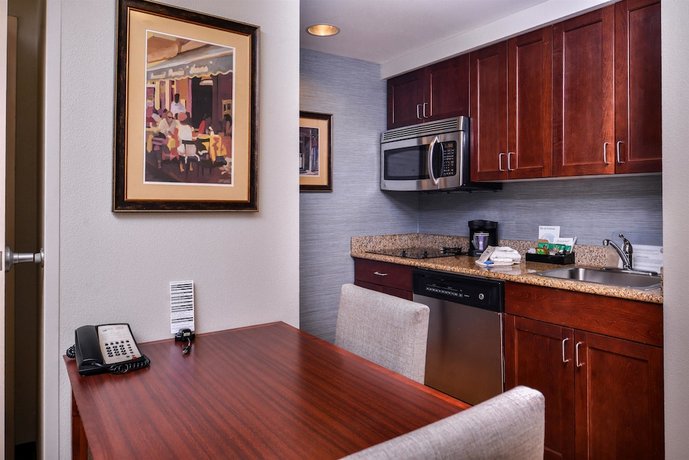 Homewood Suites by Hilton Jacksonville-Downtown/Southbank