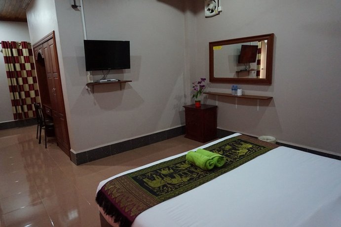 Phetphaylin Hotel