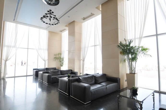 Island Luxurious Suites Hotel