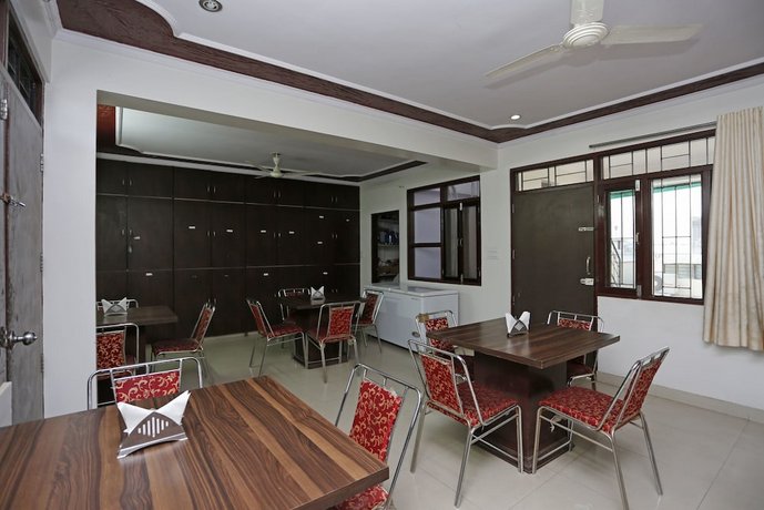 OYO 352 Hotel DRS 8586 Haveli