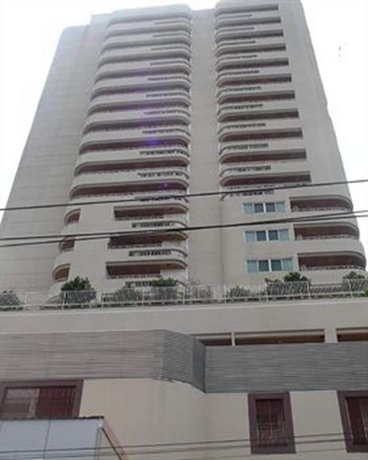 S M Grande Residence