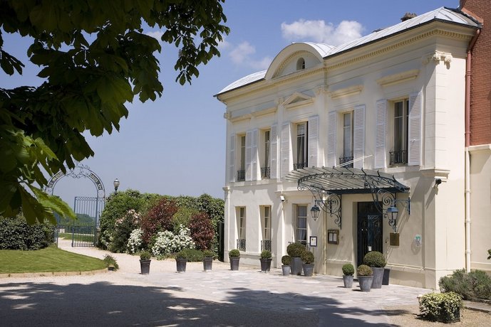 Pavillon Henri IV image 1