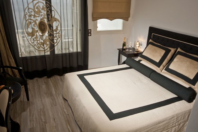 Delfini Villas