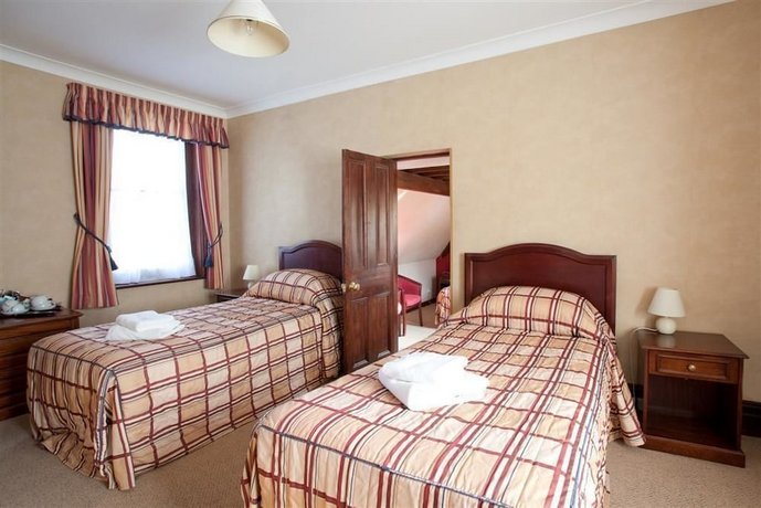 Pilgrims Hotel
