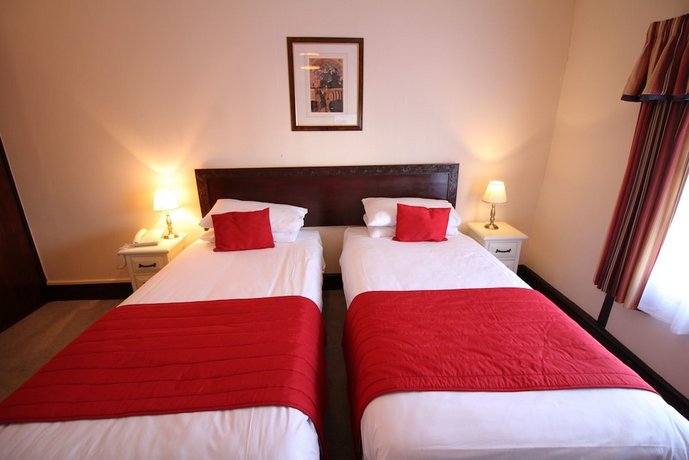 Pilgrims Hotel