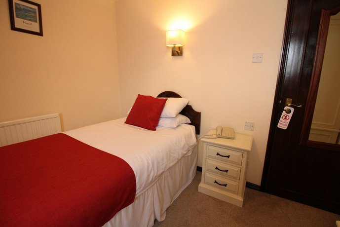 Pilgrims Hotel
