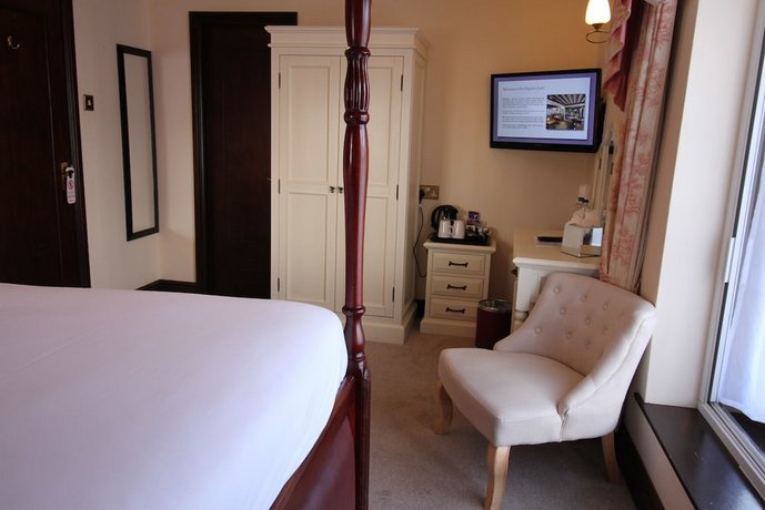 Pilgrims Hotel