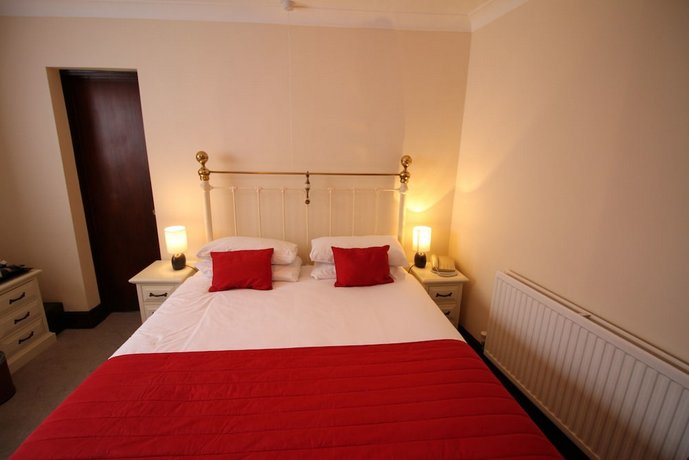 Pilgrims Hotel
