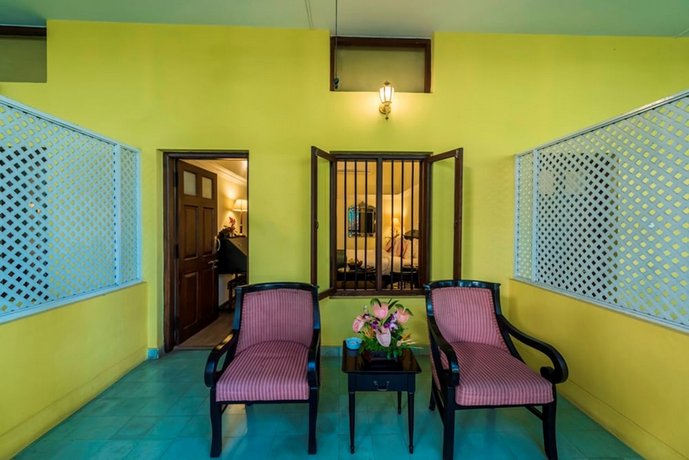 Royal Orchid Metropole
