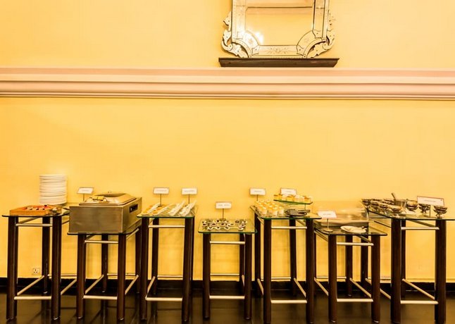 Royal Orchid Metropole