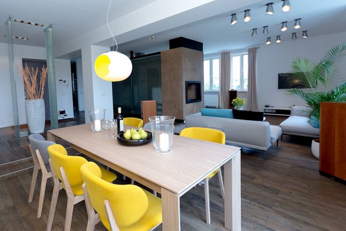 Vilnius Apartments & Suites - Gedimino avenue