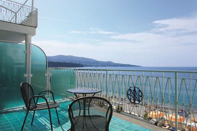 Mar Hotel Alimuri