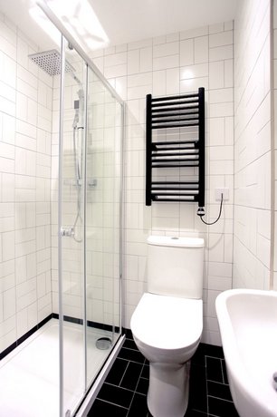 Valet Apartments Golden Square