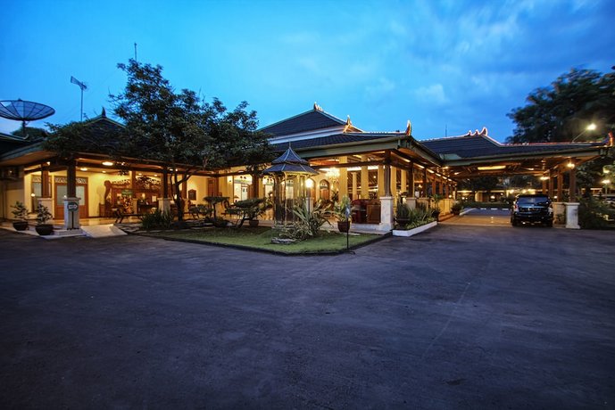 Kusuma Sahid Prince Hotel